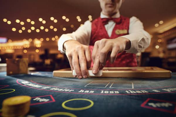 Compare 바카라사이트 추천 for Different Baccarat Game Formats